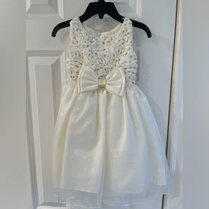 Kleinfeld Pink Flower Girl Dress 2T